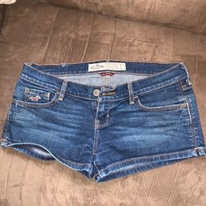 Hollister shorts size 1